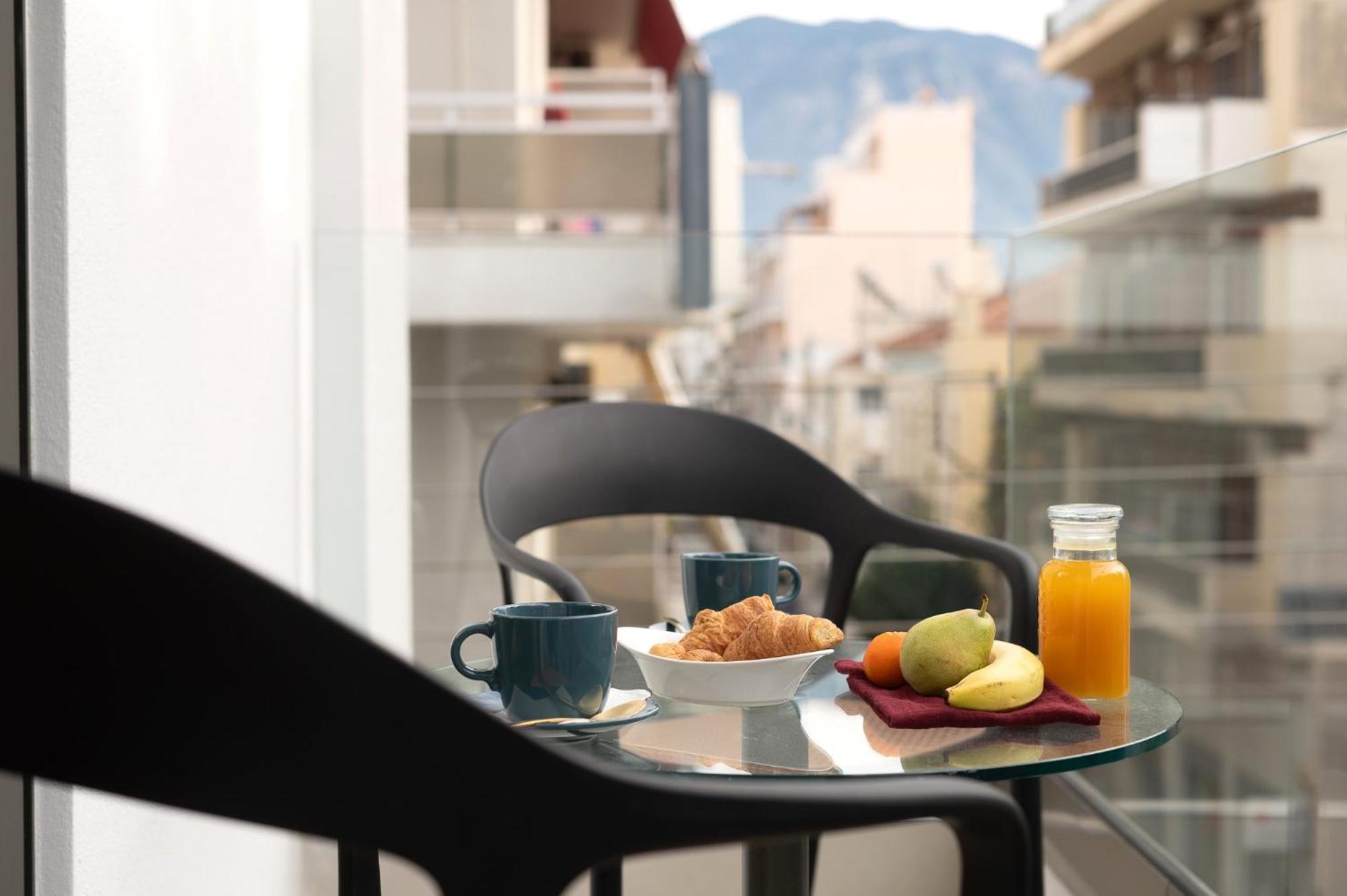 Ira - Ηρα Hotel Kalamata Exteriör bild